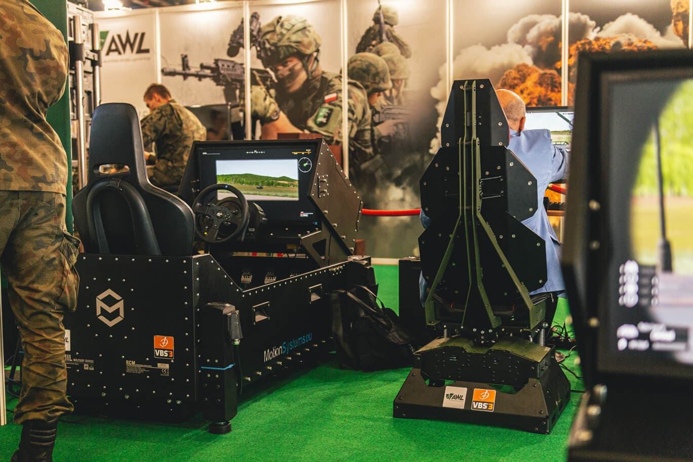Ground Vehicle Simulation on the RCM-C420 motion platform - photo 3
