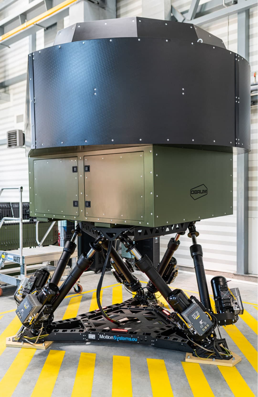 Leopard Tank Driving Simulators on the PS-6TL-1500 motion platform - photo 2