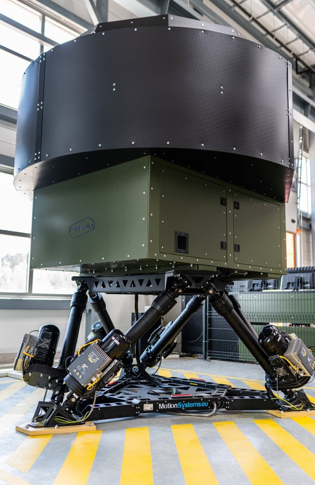 Leopard Tank Driving Simulators on the PS-6TL-1500 motion platform - photo 3